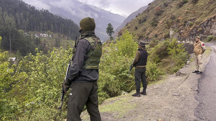 https://salarnews.in/public/uploads/images/newsimages/maannewsimage22052025_110644_Salar News Header (1).png